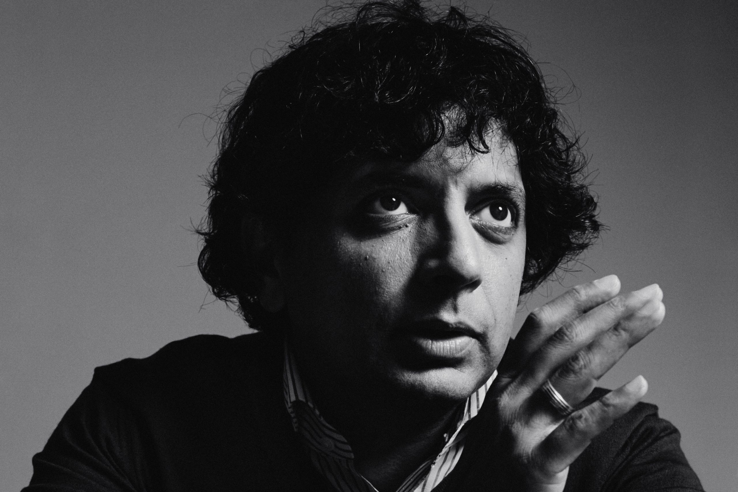 Unbelievable! M. Night Shyamalan'S Fortune Will Leave You Speechless - 6g2n3mw